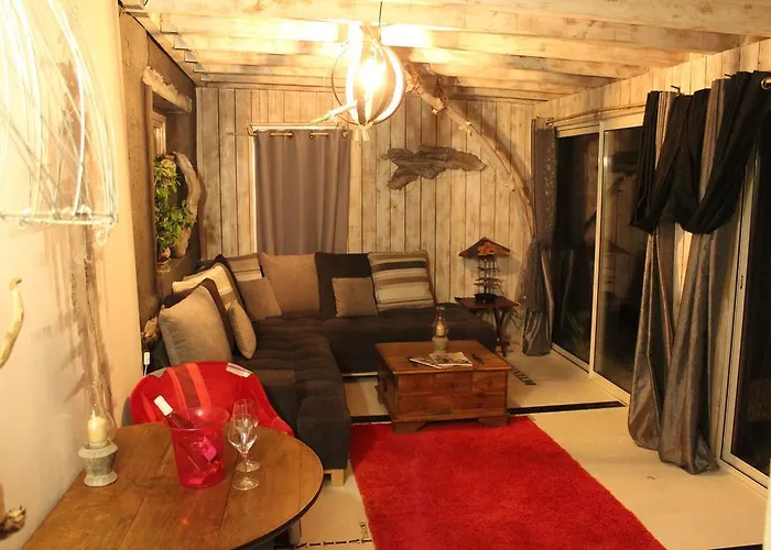 Le Parc De Jouvence בית הארחה Magrie